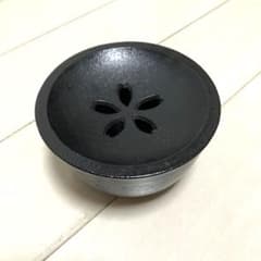 南部鉄器 茶こぼし 桜柄のサムネイル