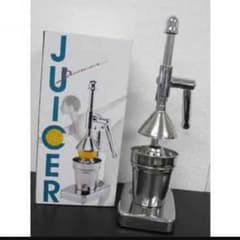 新品・未使用 ハンドジューサーのサムネイル