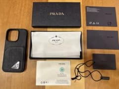 PRADA iPhone14pro サフィアーノ　三角ロゴ　iphoneケースのサムネイル