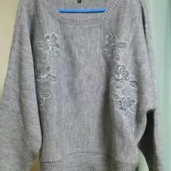 オーガンジー刺繍ドルマンニットトップス ダズリンスナイデルのサムネイル