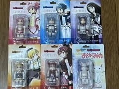 魔法少女まどかマギカ ベアブリック 8体コンプリートセットのサムネイル