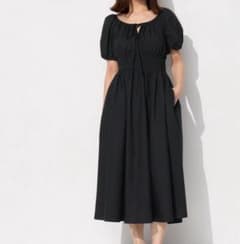 UNIQLO ボリュームスリーブワンピースのサムネイル