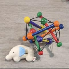 ボーネルンド おもちゃ　マンハッタントーイ　赤ちゃんの城　ラトルのサムネイル