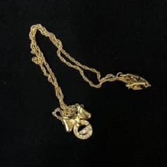 GIVENCHY ネックレスのサムネイル