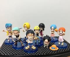 ワンピース ワーコレ・フィギュア 幼少期 9体セット！のサムネイル