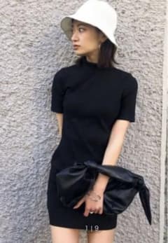 EMODA 半袖ミニニットワンピース ブラックのサムネイル