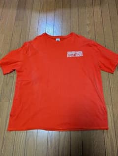 ZUMBA オレンジ Tシャツ WE MOVE THE WORLD　正規品のサムネイル