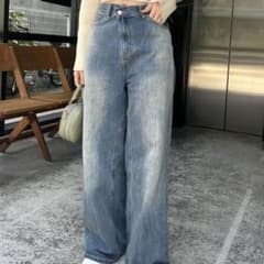 ストレートデニム ブルー サイズ0/1のサムネイル