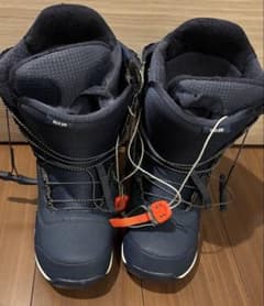 値下げ交渉【可】BURTON RULER スノーボードブーツ ネイビー 値下げ交渉【可】BURTON RULER スノーボードブーツ ネイビー - メルカリ