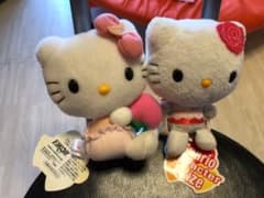 ハローキティぬいぐるみタグ付きのサムネイル