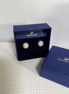 SWAROVSKI シルバー ラウンド型 イヤリングのサムネイル