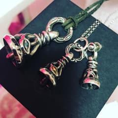 値下げ!!限定品!!ロンワンズ クレーンベル Ｍ ブルーダイヤ4石のサムネイル