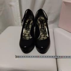 【新品未使用】ダイアナ　パンプスのサムネイル