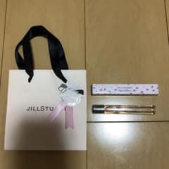 ジルスチュアート  クリスタルブルーム　オードパルファン　ローラーボールのサムネイル