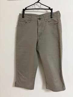 ベージュ ハーフパンツ ショートパンツのサムネイル