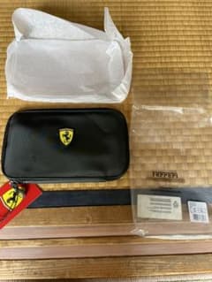 フェラーリ　マルチケースのサムネイル