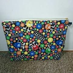 m&m'sビックポーチのサムネイル