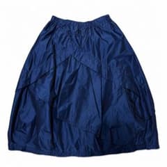 美品】EIKO KONDO 変形バルーンスカート ネイビー 光沢感 - メルカリ