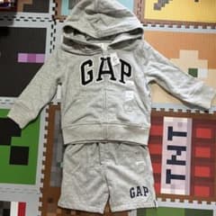 GAP ベビー服 セットアップ パーカー ショートパンツ　新品のサムネイル