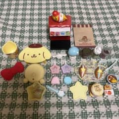 ミニチュア リーメント まとめ売り ぐでたま ポムポムプリン キキララのサムネイル
