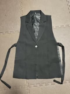 新品、未使用 ジレのサムネイル