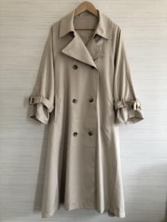 【ゆゆん様専用】トレンチコート ベージュ【未使用】のサムネイル