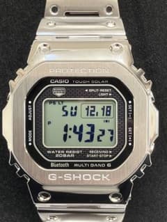 CASIO G-SHOCK GMW-B5000D-1JF フルメタルシルバーのサムネイル