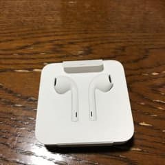 iPhone7純正イヤホン アップルのサムネイル