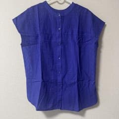 URBAN RESEARCH ノースリーブ ブラウス 刺繍 青紫のサムネイル