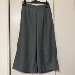 ニコアンド　クロップドワイドパンツのサムネイル