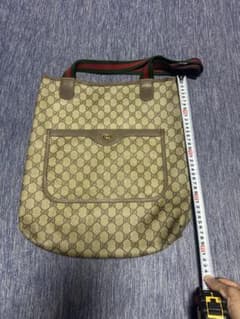 GUCCI totebagのサムネイル
