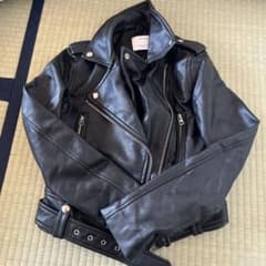Bershka ライダースジャケット 最終値下げのサムネイル