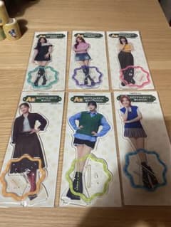 TWICE 一番くじ　アクリルスタンドのサムネイル