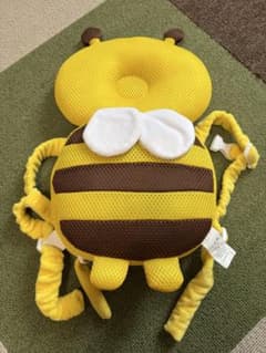 転倒防止リュック ハチ型 メッシュ ベビー 枕 クッションのサムネイル