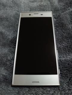 Xperia XZ Silver 32 GB docomoのサムネイル