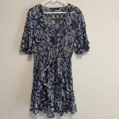 ZARA 総柄 フリル チュニック ネイビー系のサムネイル