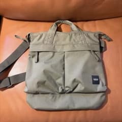 AIGLE 2WAY ヘルメットバッグ オリーブ - メルカリ