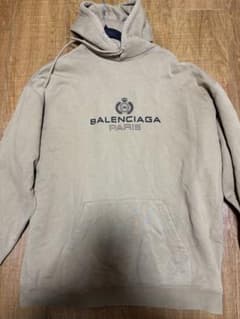 BALENCIAGA Paris Crest Logo Hoodieのサムネイル