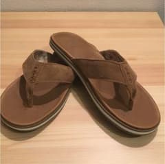 UGG サンダルのサムネイル
