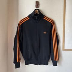 adidas トラックジャケット　ブラック　オレンジのサムネイル