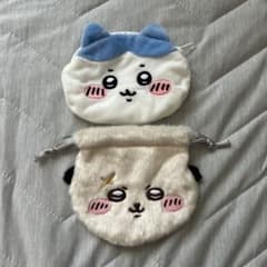 ちいかわ ハチワレ ラッコ　ポーチ 2点セットのサムネイル