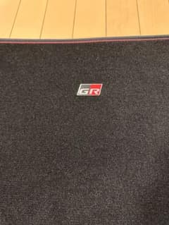 ハリアー 80系 GR ラゲージマットのサムネイル