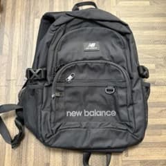 New Balanceリュックのサムネイル