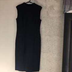 ワンピース 黒のサムネイル