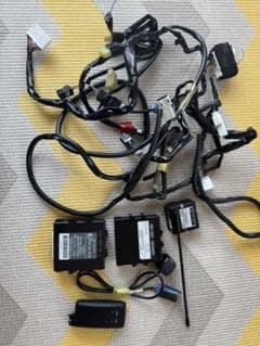 トヨタ純正エンジンスターター 80系ノアヴォクシーのサムネイル