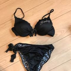 ピンキー&ダイアン 水着 ビキニのサムネイル
