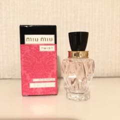 miumiu ツイスト 香水 5mlのサムネイル