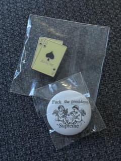 2点セット supreme シュプリーム pins ピンバッジ 25FW - メルカリ