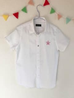 美品！WORLD WIDE LOVE 半そでシャツのサムネイル