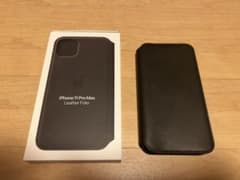 【オマケ付き】iPhone 11 pro max レザーフォリオ ブラックのサムネイル